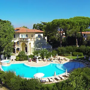 Mazzanta Relais & Aparthotel Vada