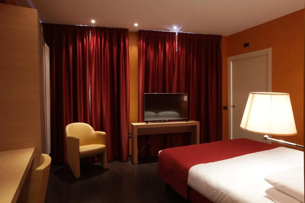 ****  Best Western Hotel Piemontese Bergamo Italien